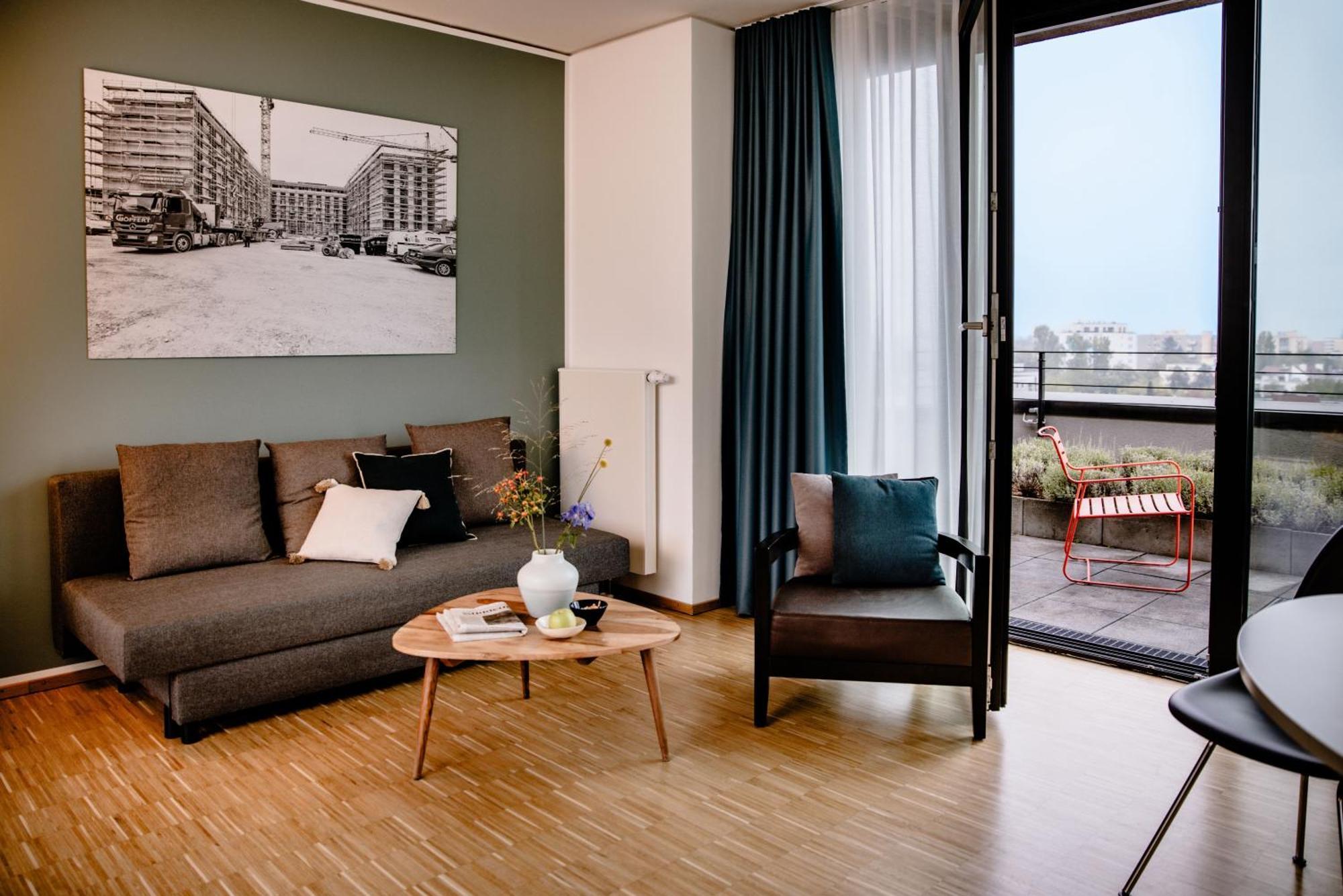 The Flag M. Aparthotel 3*